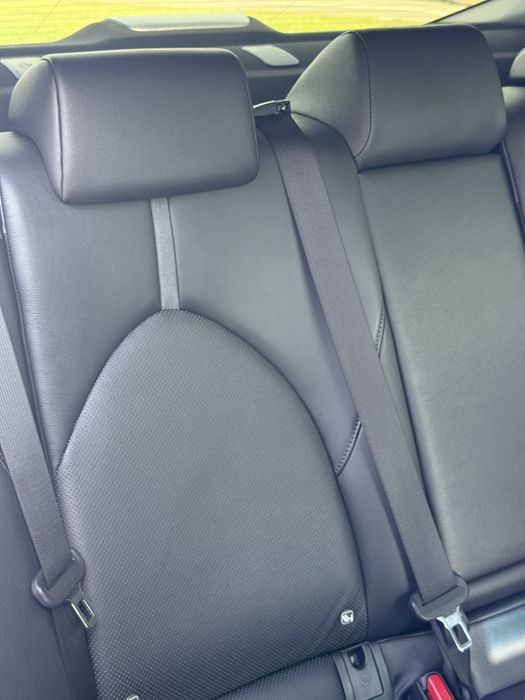 Toyota Camry 2021 elegance офіційна ціла на гарантії