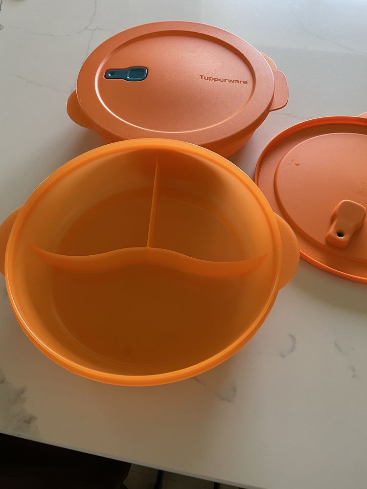 Tupperware com divisórias