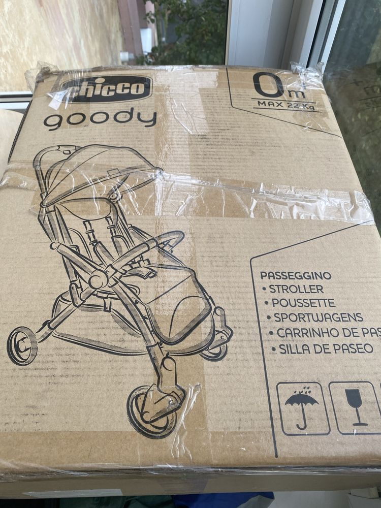 Коляска Chico goody