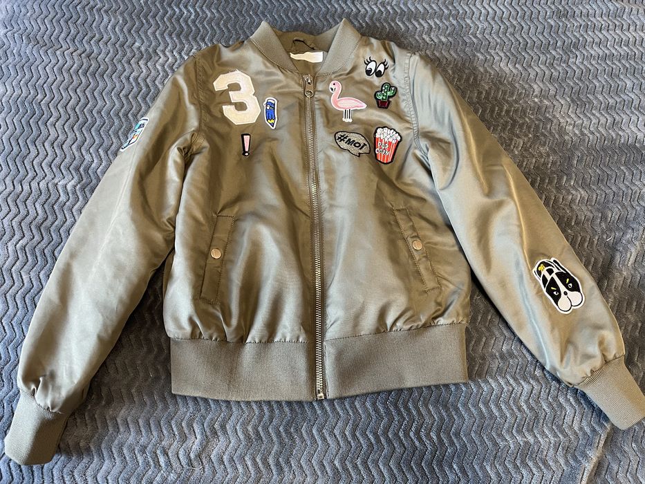 Куртка-бомбер на дівчинку