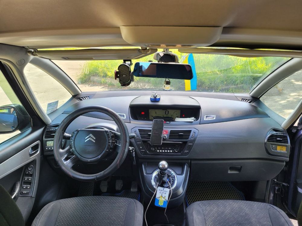 Продаю Citroen C4 Picasso 2010