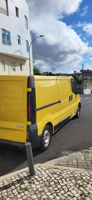 Renault Trafic L2 1.9dci (Gasóleo)