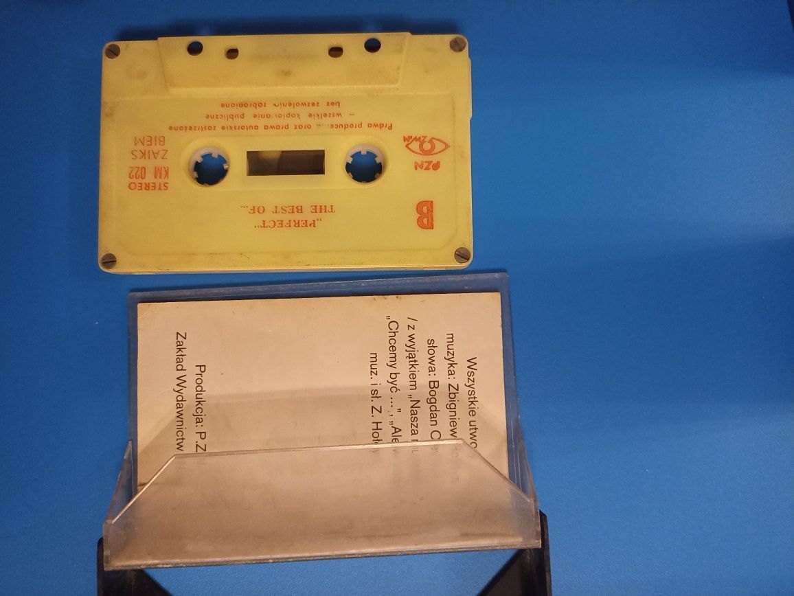 PERFECT kaseta magnetofonowa 1987 rok wydania