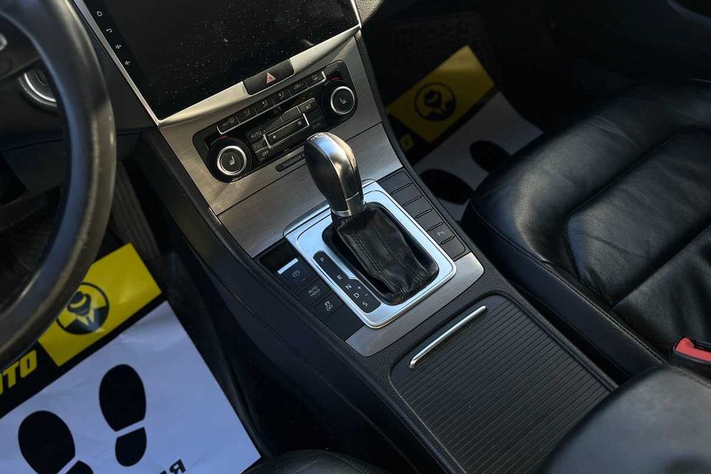 Volkswagen Passat 2011