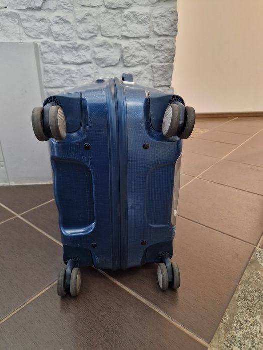 Валіза samsonite M Litr-Cube 2.5 kg 68 cm