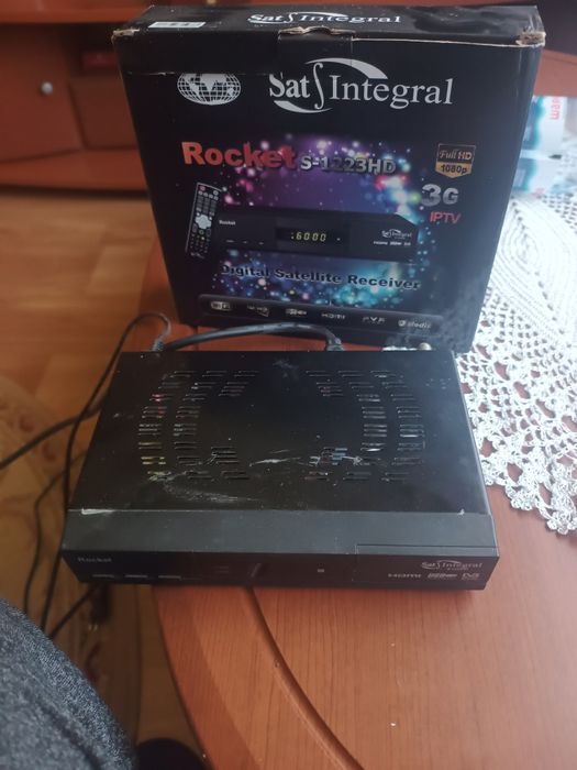 Тюнер супутникового телебачення прошитий