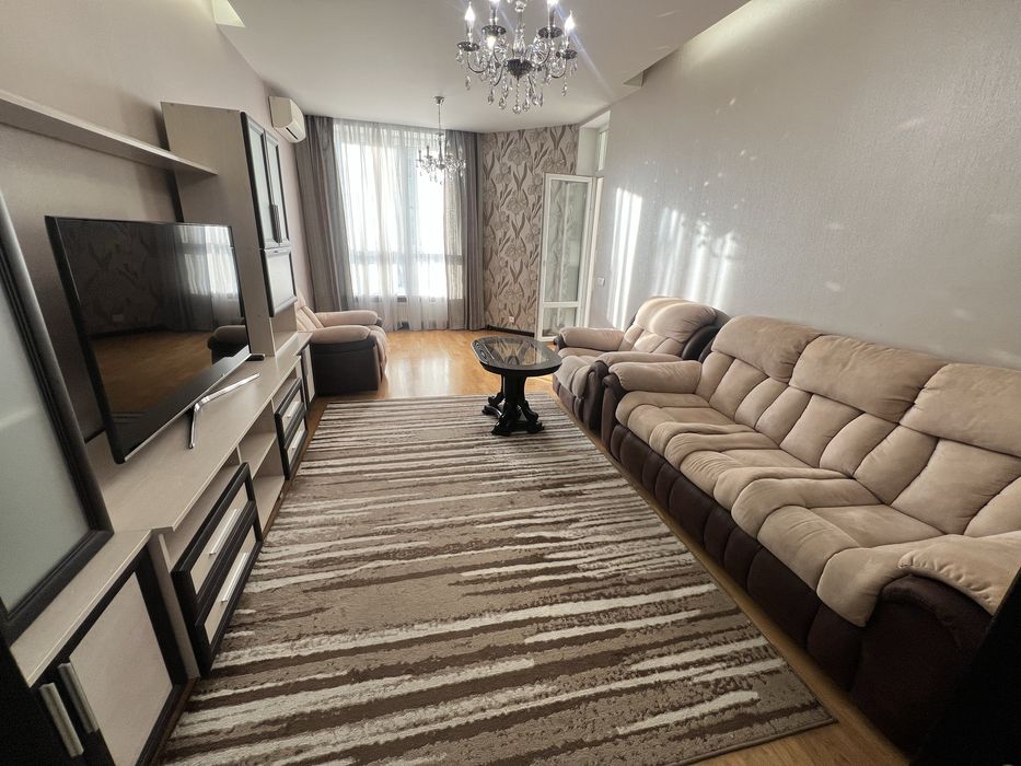 Оренда 3 кім. кв.  ЖК Пори року  Вул. Мокра 20