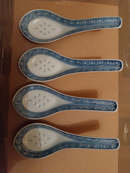 Chińskie łyżeczki z ryżem z czasów prl-u