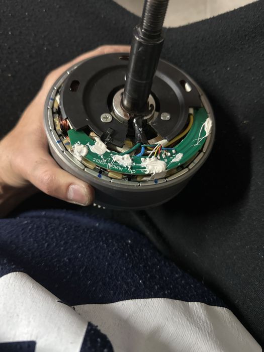 Reparação de motores electricos de bicicleta.