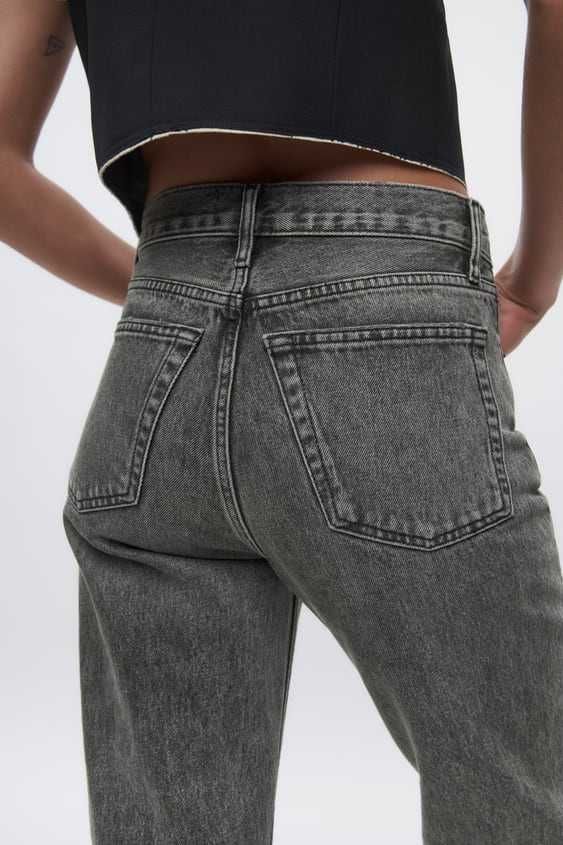 Женские джинсы на средней посадке Straight Leg Zara