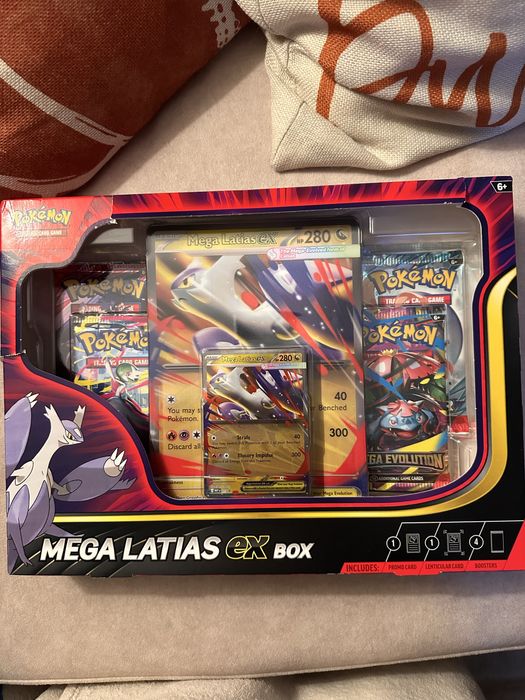 Pokemon TCG Mega Larias EX Box