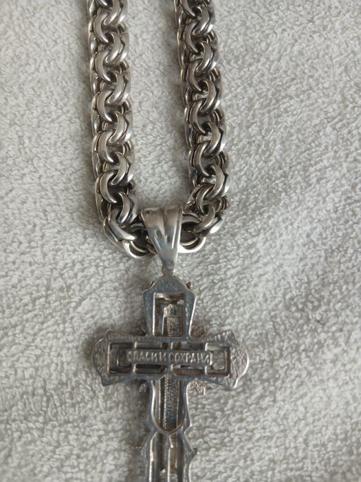 Срібний ланцюг з хрестиком. бісмарк