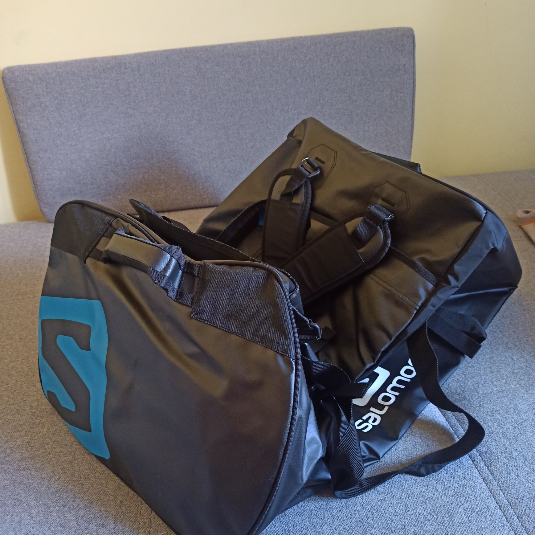 Salomon travel bag 100 L