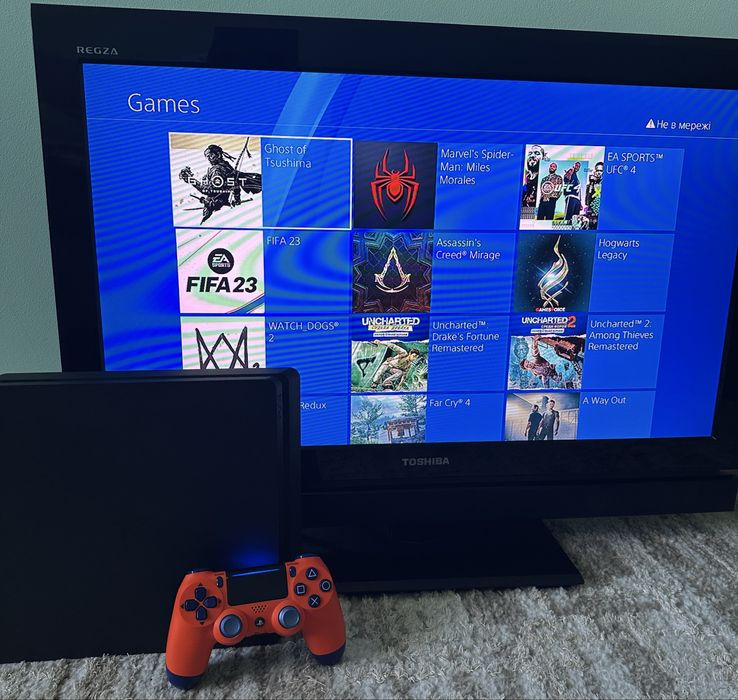 Playstation 4 slim 1TB 11.00 GoldHen