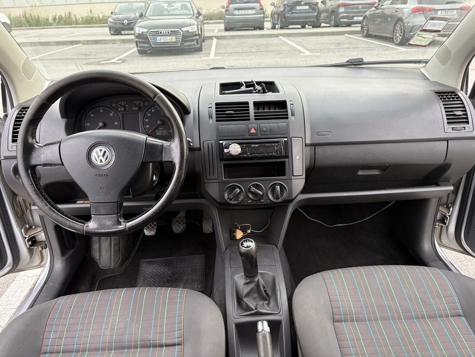 Vendo VW Polo- 2009- 1.4 TDI- 207.000 km