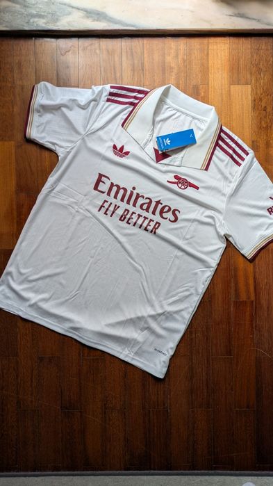 Camisola Arsenal terceiro equipamento