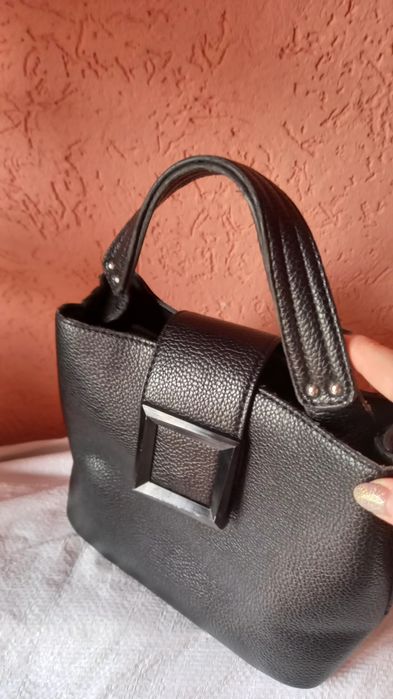 Орел    різбляний