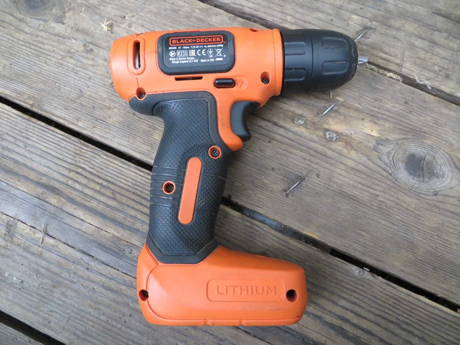 Викрутка електрична шуруповерт Black + Decker BDCD8 Micro USB