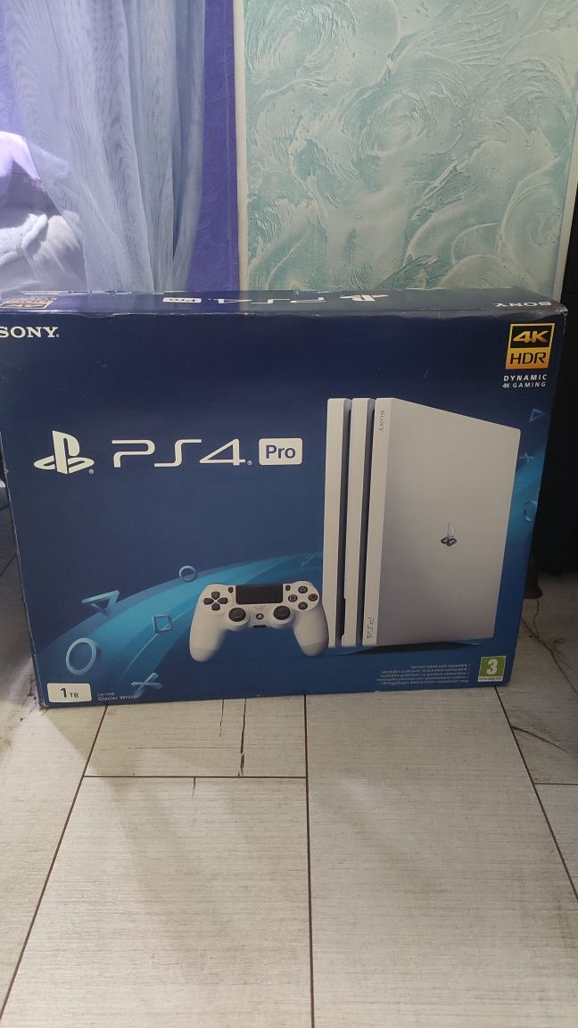 Playstation 4 pro!Как новый !