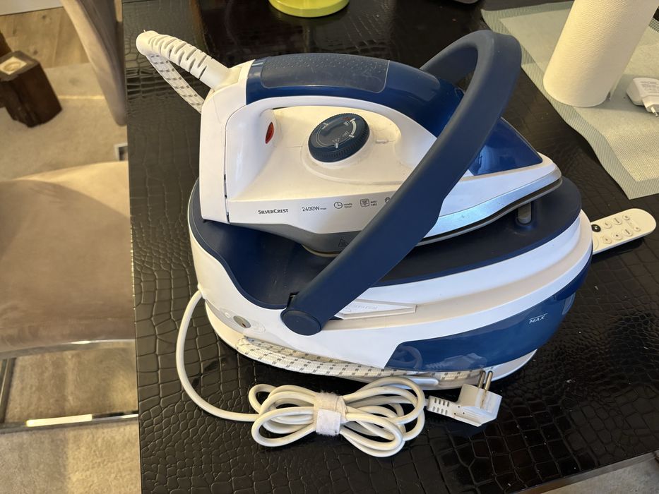 Ferro de engomar com Caldeira