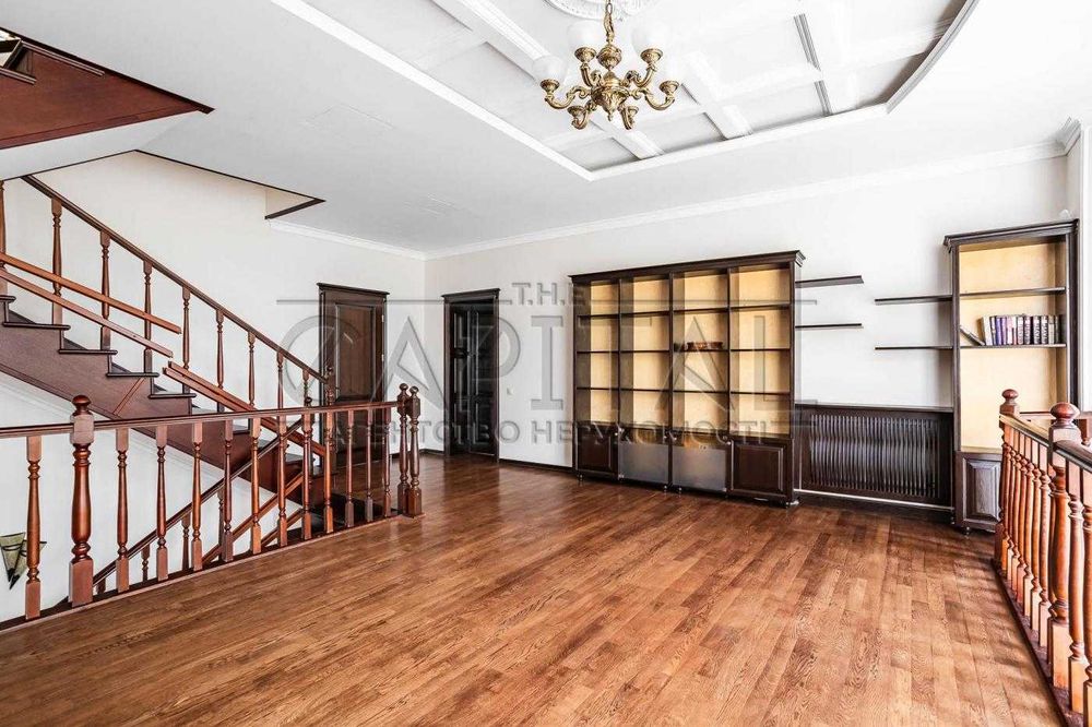 3-этажный Дом (500м2) 30 соток, с шикарным бассейном, Лесники