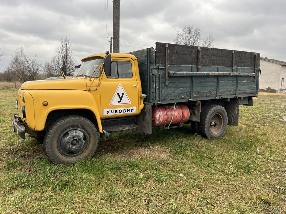 Продам ГАЗ 53А. Навчальний.