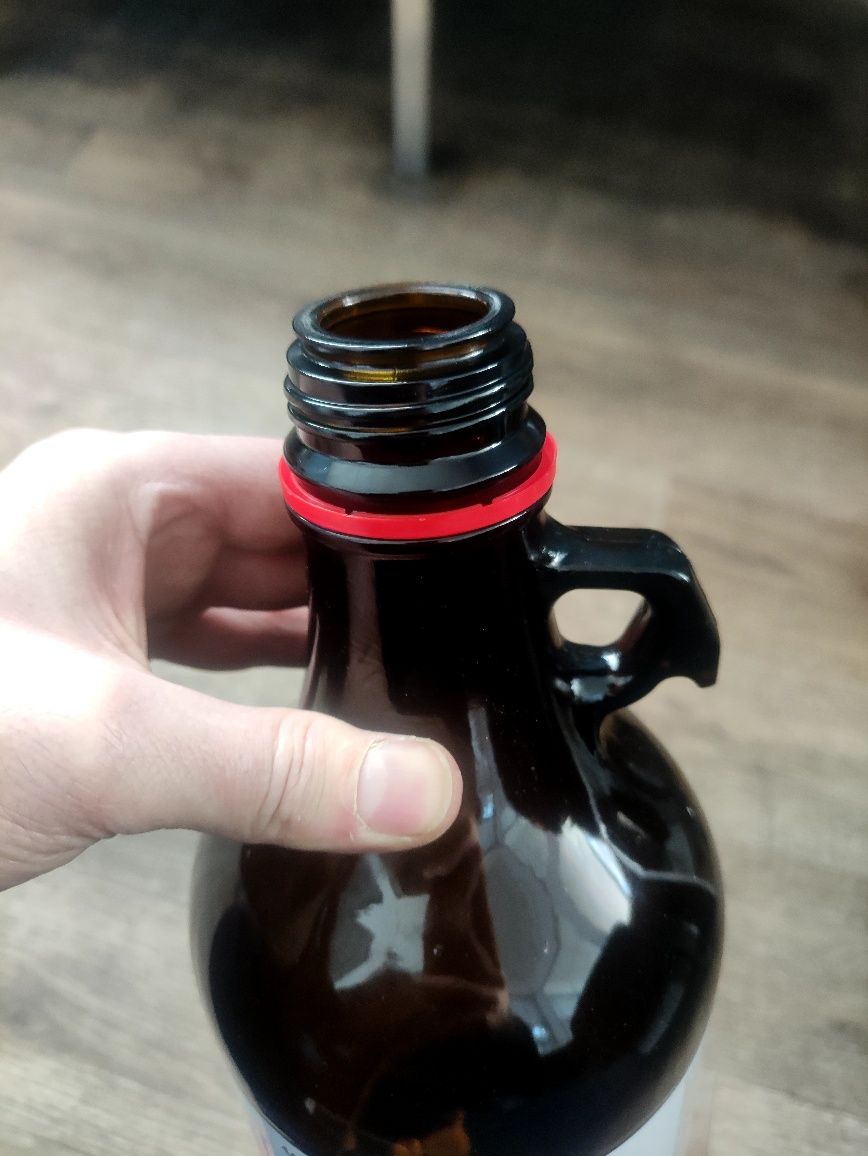 Бутыль на 2,5 литра