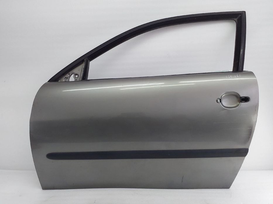 Porta frente esquerda SEAT Ibiza III (6L1)