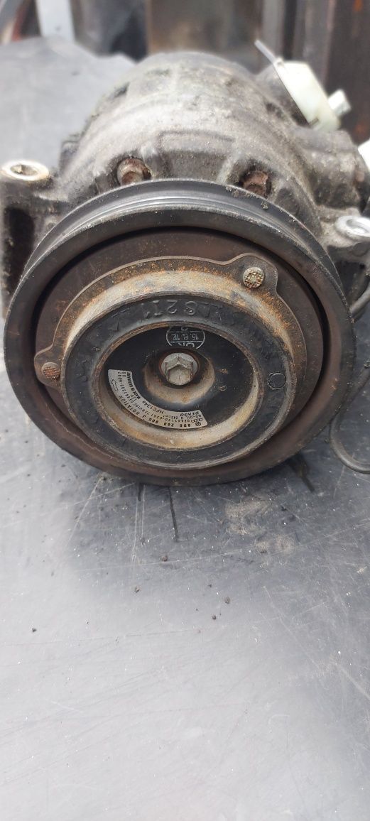 kompresor sprężarka klimatyzacji VW Passat do regeneracji