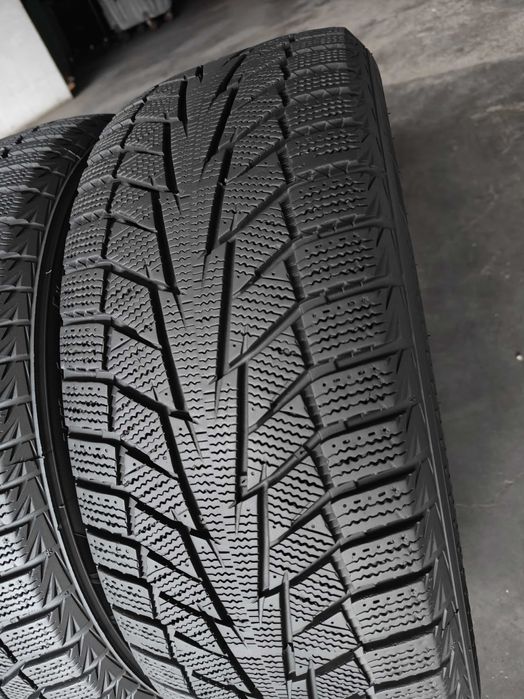 Hankook Winter I*cept X R19 265 50 шини зимові 24р