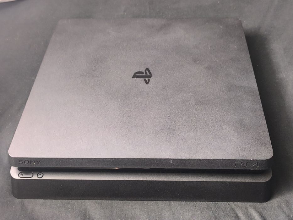 Sony PlayStation 4 slim 1tb
