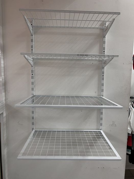 Продам полички в гарному стані