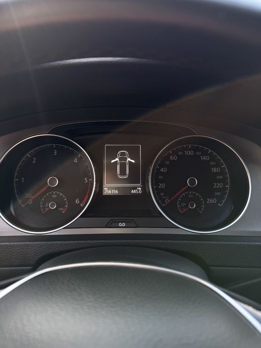 Продам Wolkswagen Golf7