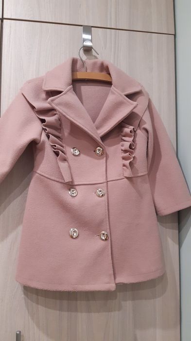 Płaszczyk dla dziewczynki 110-116 ciepły