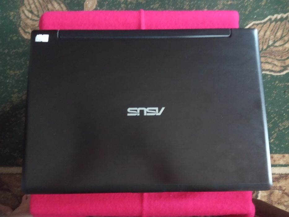 Продам ноутбук Asus