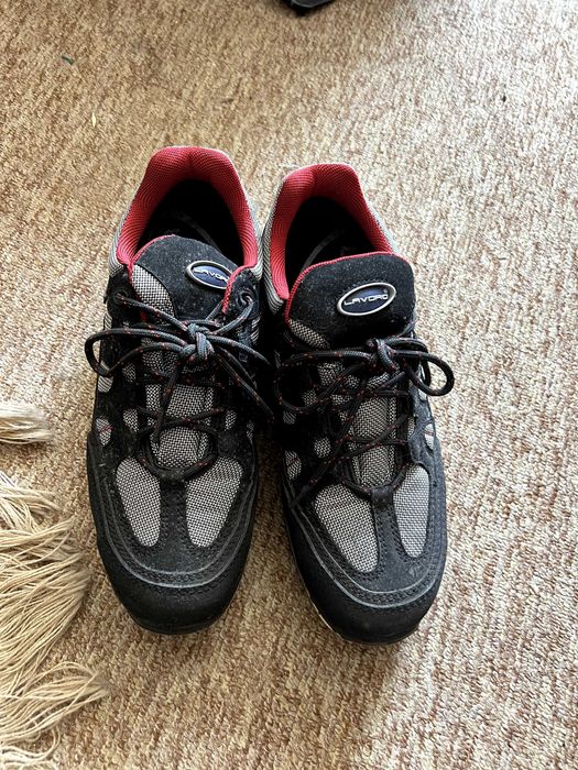 Sapatilhas de Trabalho – Biqueira de Aço – Tamanho 42