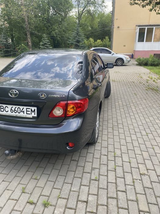 Королла 1.6хорошем состоянии полный электропакет!