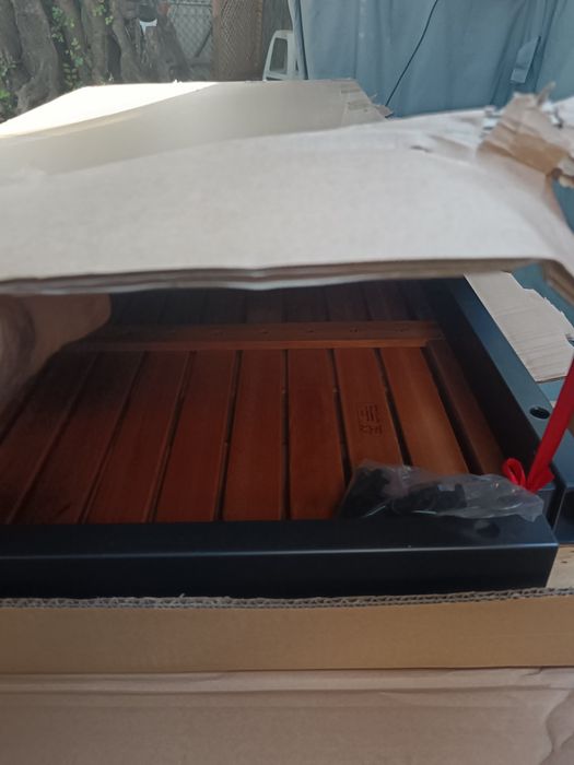 Mesa de jardim Material Oris