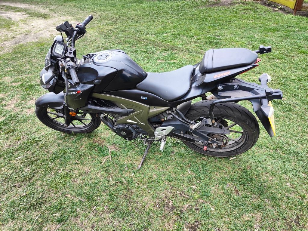 Suzuki GSXS 125  bez kat A