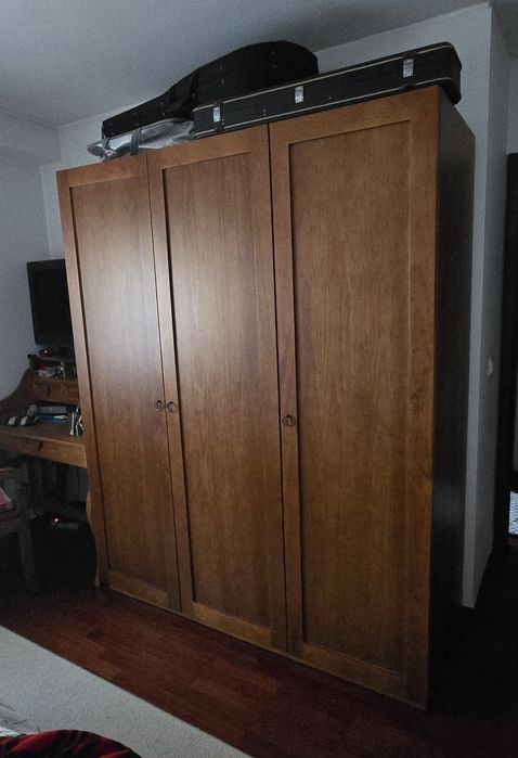 Armário para a roupa
