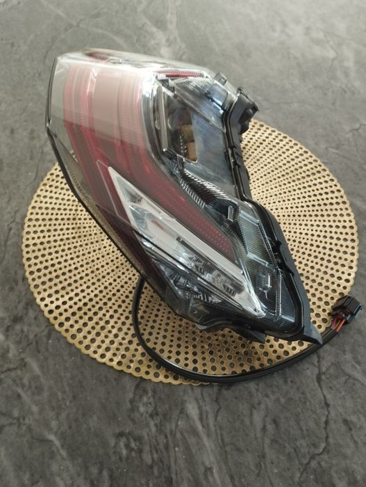 Kit completo plasticos em stock, farois para Honda PCX 2021 a 2024.