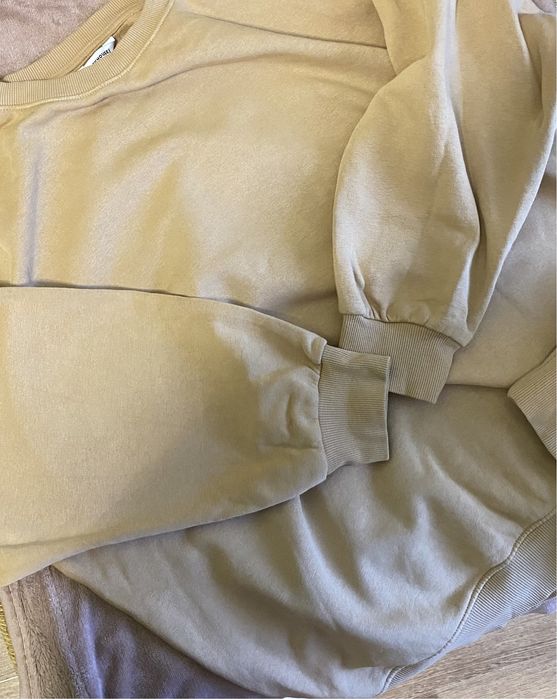 Світшот oversize від clockhouse