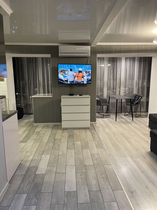 VIP квартира студия на 95 квартале с панорамным видом на город. Центр