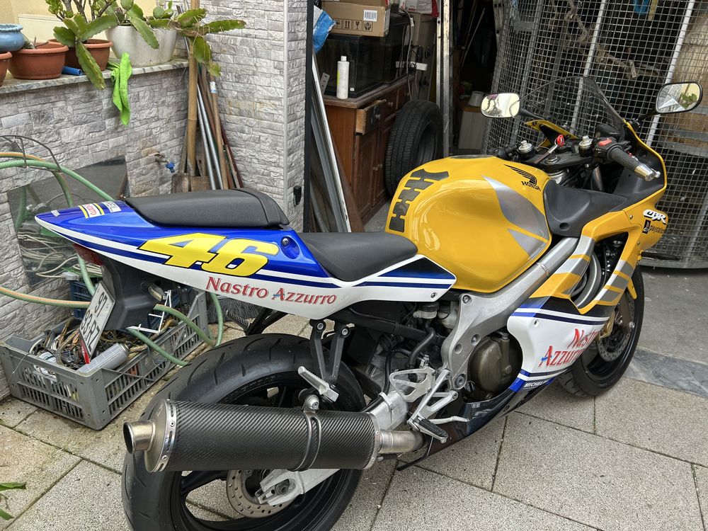 Cbr 600 valentino rossi