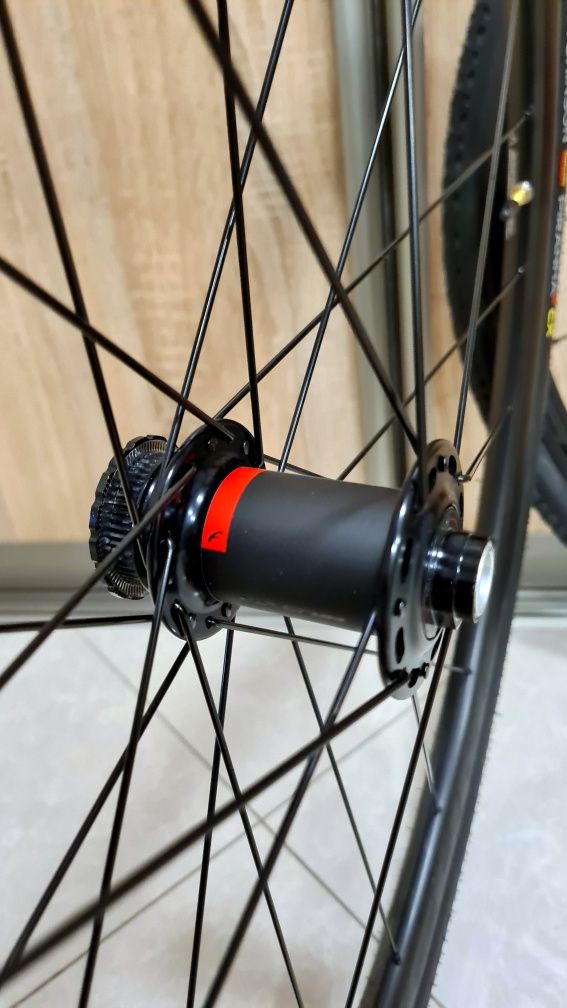 Koła szosowe gravel Fulcrum Racing 700 DB Racing 7 NOWE