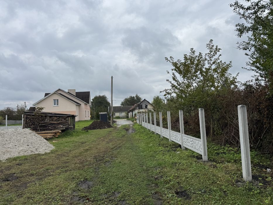 Продам земельну ділянку у місті Почаїв!