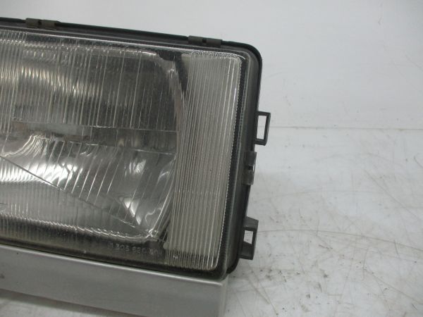 Ótica / farol direita VOLVO 740 (744)