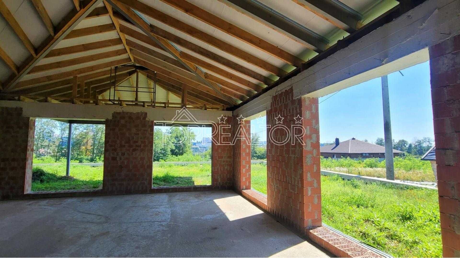 Продаётся 1-этажный дом в закрытом поселке "Шале Грааль" за Флоринкой