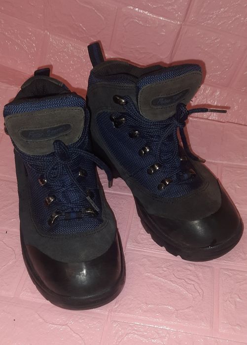 Зимові черевики, розмір 37