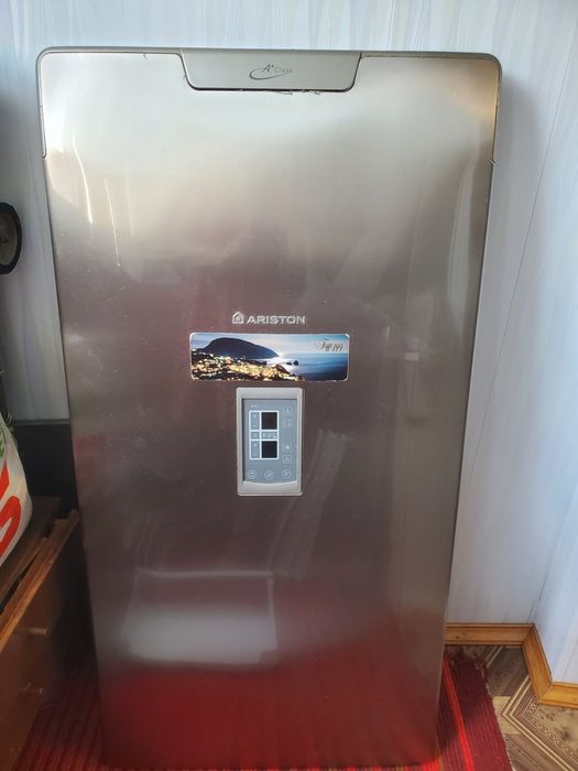 Запчастини до холодильника ARISTON